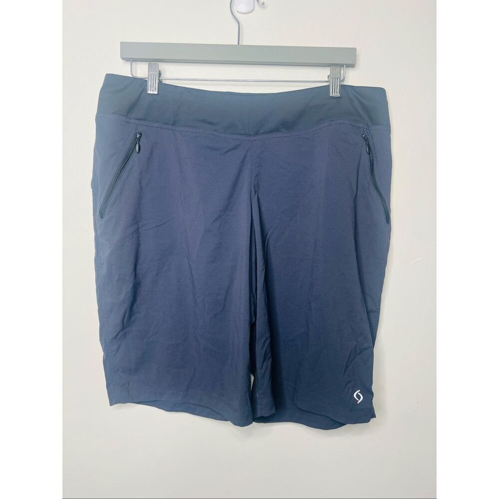 Moving Comfort Gray Active Bermuda Shorts Pockets Sz 1X